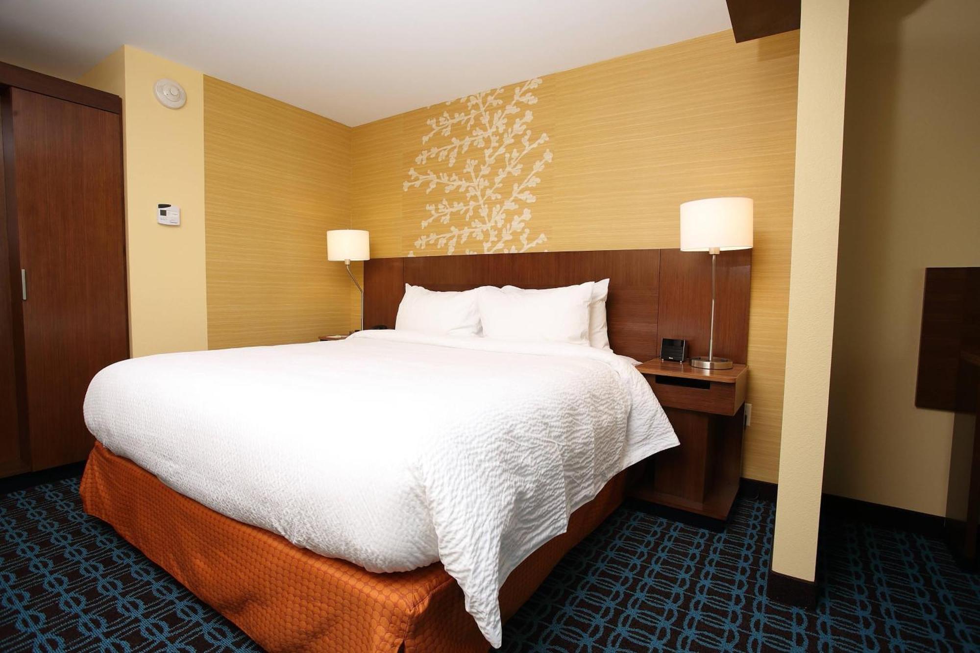 Fairfield Inn & Suites By Marriott East Grand Forks Экстерьер фото