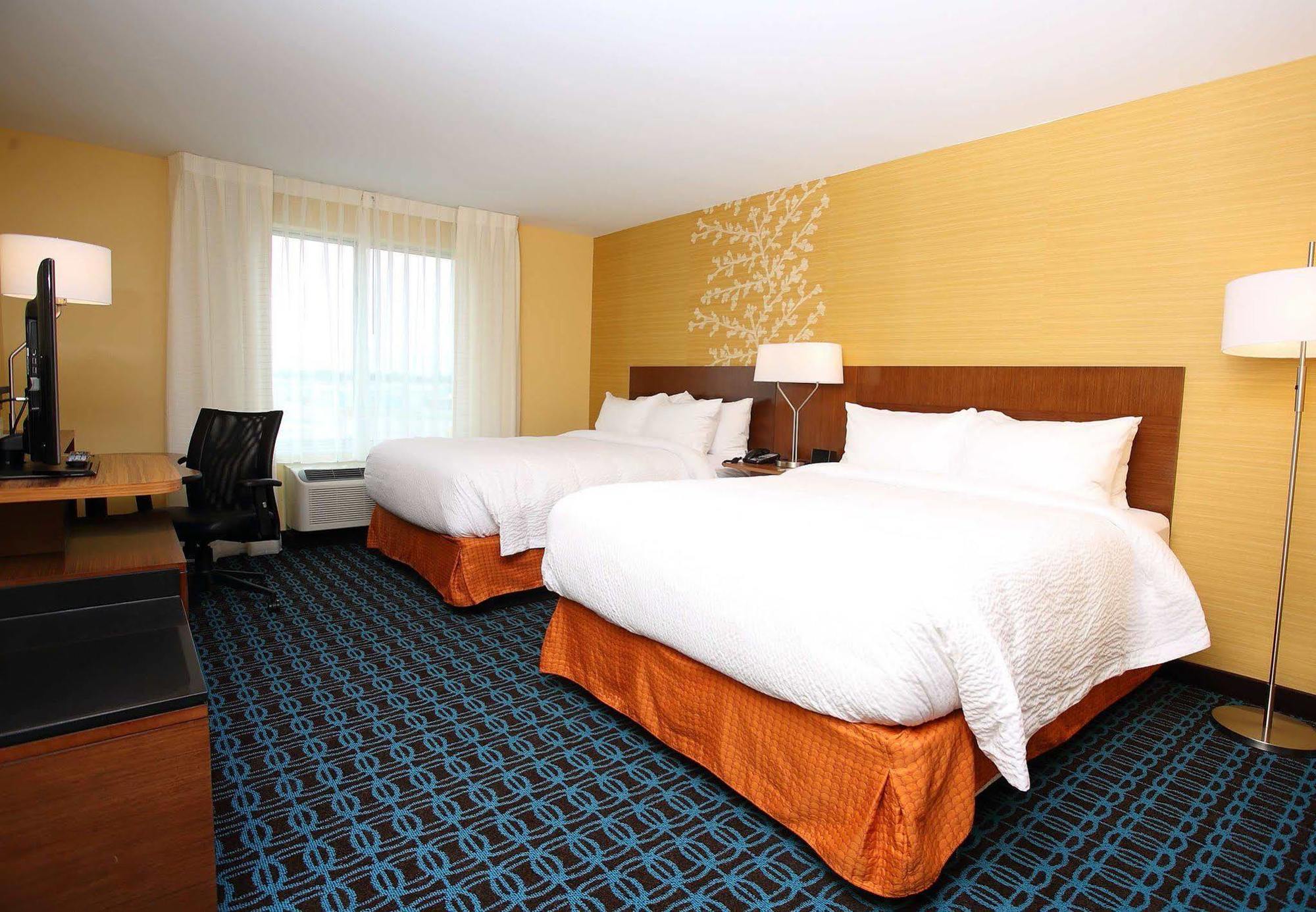 Fairfield Inn & Suites By Marriott East Grand Forks Экстерьер фото